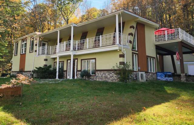 Photo of 185 Quiet Valley Road