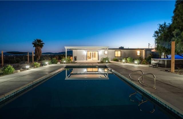 Photo of Pool Estate for Lease