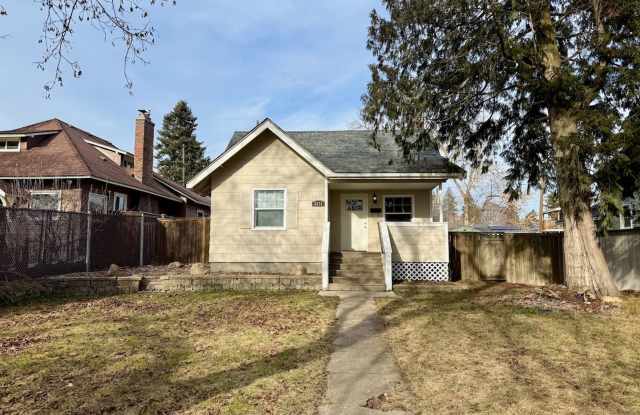 Photo of Beautiful 3 Bed 2 Bath Spokane Home w/ Detached Garage and Large Fully-Fenced Yard!