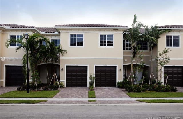 2675 SW 81 Terrace - 2675 SW 81st Ter, Miramar, FL 33025