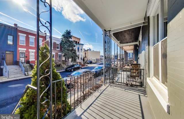 621 HARVARD Street NW