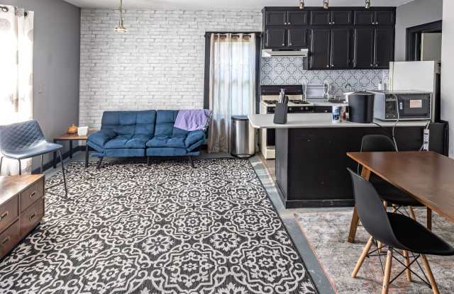 Photo of Fully Furnished Apartment in Historic Tracy Park