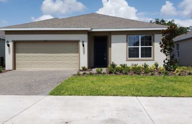 2136 Live Oak Lake Road