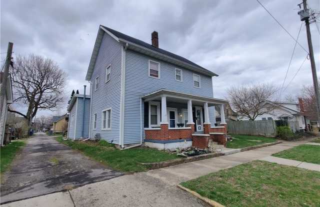 225 W Pennsylvania