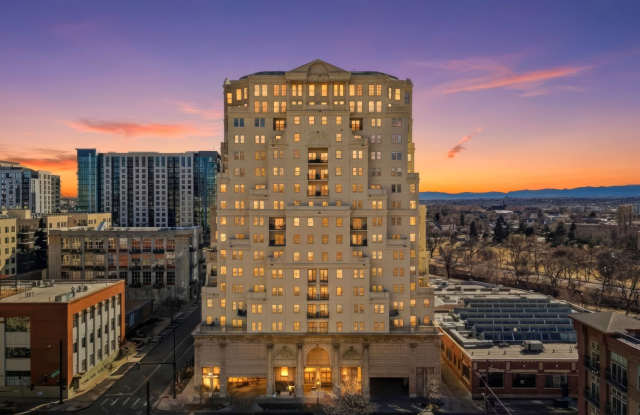 2-bed, 2-bath condo in secure building with private laundry and city views