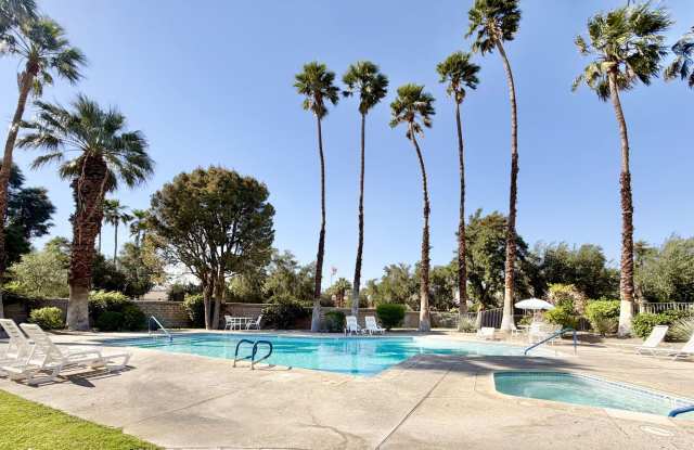 AVAILABLE NOW!! GORGEOUS 1 Bedroom 1 Bathroom - First Floor Condo in Palm Springs!! MOVE IN SPECIAL!! HALF OFF ONE MONTH'S RENT!