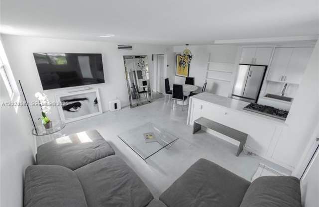 301 Jefferson Ave #4E, Miami Beach, FL 33139