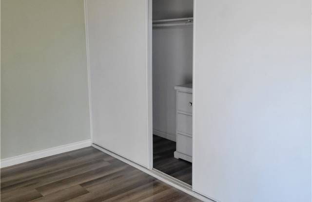 23809 Parkland Avenue