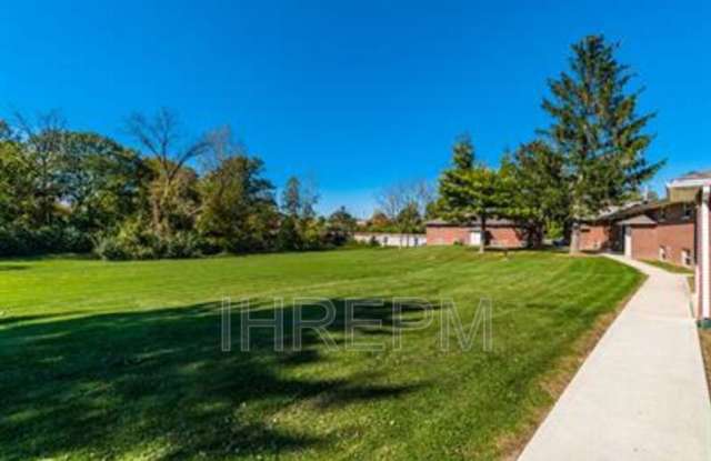 268 Powell Circle - B