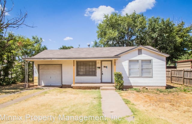 2514 40th St. - 2514 40th Street, Lubbock, TX 79413