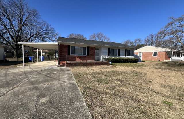 808 Sandalwood Drive