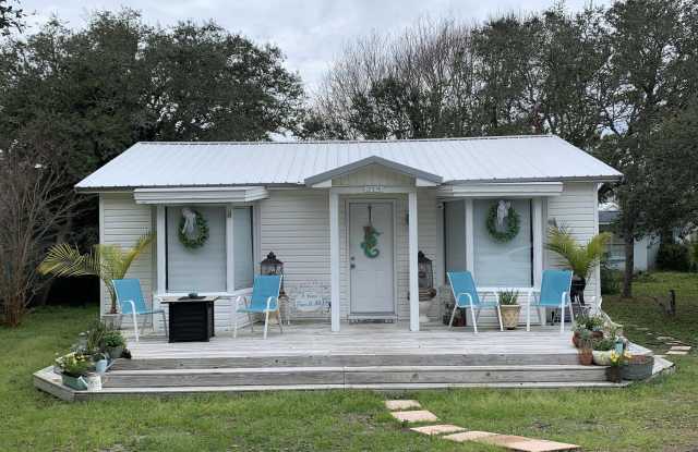 Photo of 214 1st Street