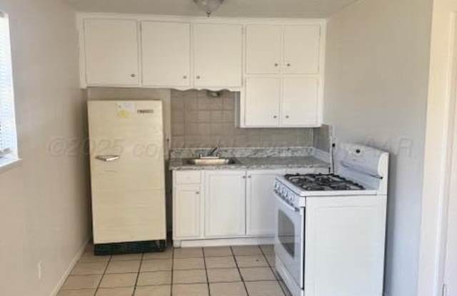 6518-2 NE 12TH Avenue