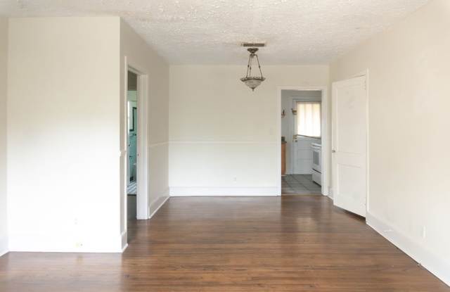 1501-1503 South Gadsden Street - 1501