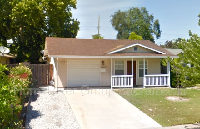 4909 12th Ave - 4909 12th Avenue, Sacramento, CA 95820