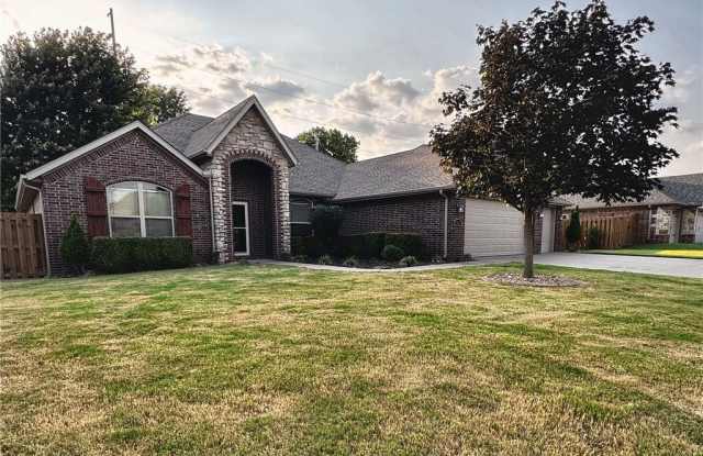 2700 Calm Ridge