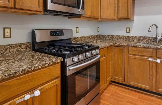 13503 BANNACKER Place