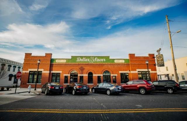 101  E Walnut  ST Unit #211