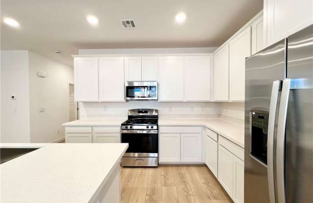 1546 Eva Crossing Place