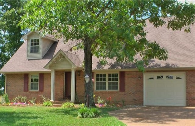 630 Cleveland Drive - 630 Cleveland Drive, Clarksville, TN 37042