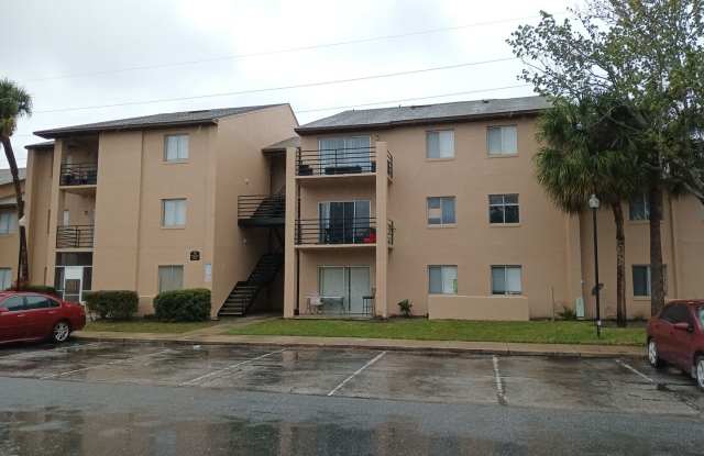 2 BR in Central Orlando! - 5214 Via Hacienda Circle, Orange County, FL 32839