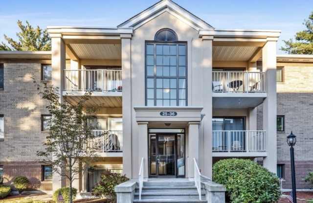 Photo of 15 Bourbon Street