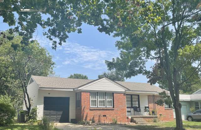 2413 S Toledo Ave - 2413 South Toledo Avenue, Tulsa, OK 74114