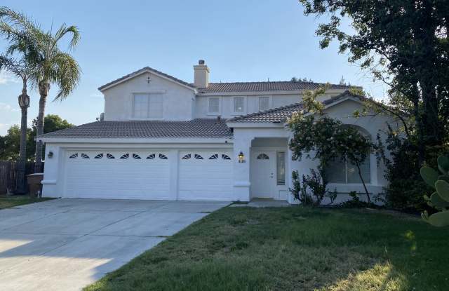 Photo of 6209 Indian Peaks Ave