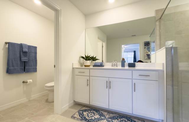 5704 Melbourne Ct #6712