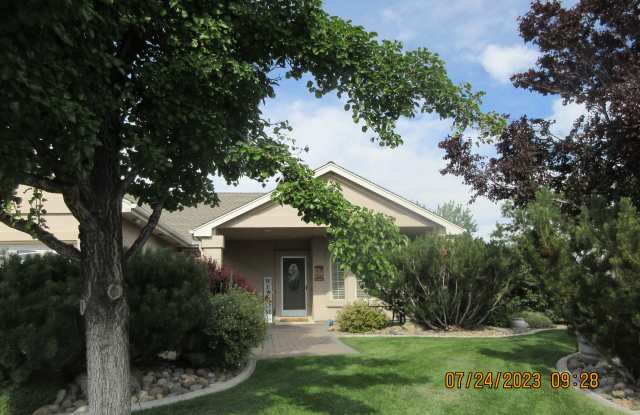 1488 Longfellow Ln - 1488 Longfellow Lane, Gardnerville, NV 89410