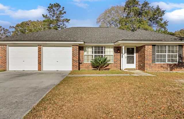 Heart of Richmond Hill - 12 Brown Thrasher Court