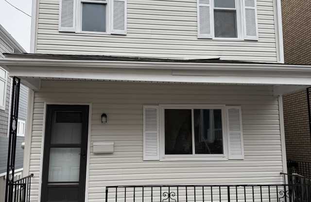 Photo of 722 Eureka Street