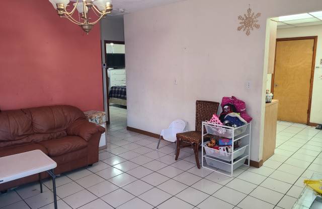 8927 Sw 40th Terrace