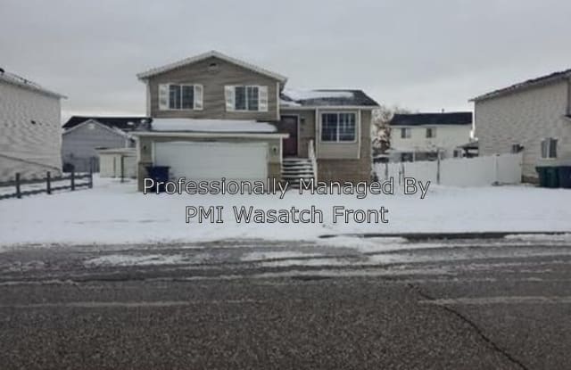 5343 S 4200 W - 5343 South 4200 West, Roy, UT 84067