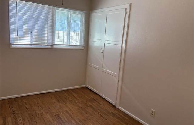 622 S Olive Street B