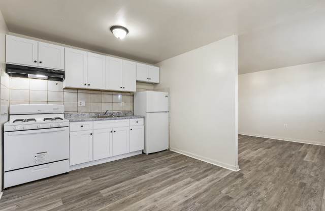 Spencer Place Apartments