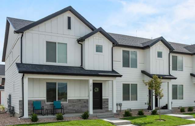 Photo of 4092 South Pitchblack