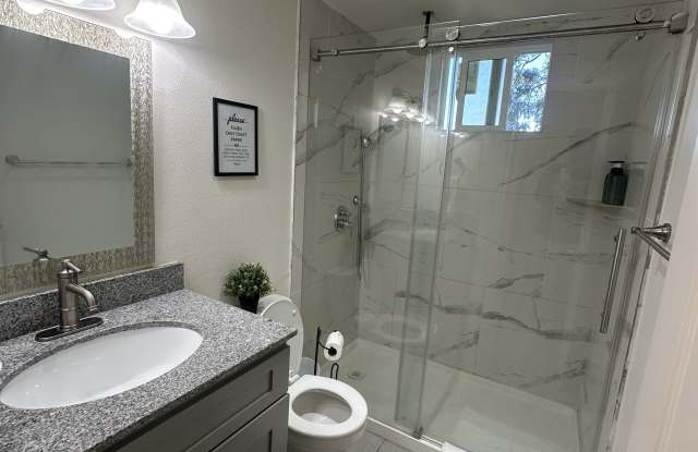 108 East Wakefield Avenue