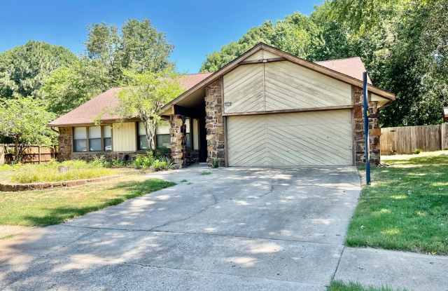 2414 W Quincy Cir