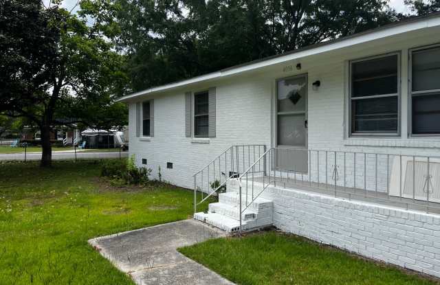 Photo of 3 Bedroom, 1.5 Bath with Bonus Room