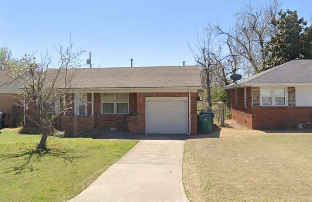 Great remodeled 2 Bed 1 Bath Home! $1095 Per Month! - 3112 Northwest 40th Street, Oklahoma City, OK 73112