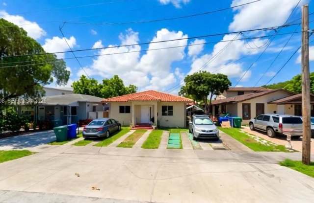 3431 SW 14th St