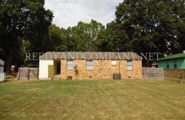 Photo of 1645 Kilarney Ave