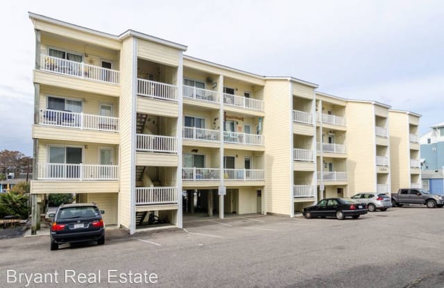 1004 Carolina Beach Avenue South Unit B2 - 1004 Carolina Beach Avenue South, Carolina Beach, NC 28428