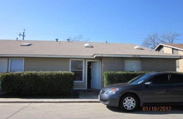 Photo of 5513 LOCHMOOR unit: 1