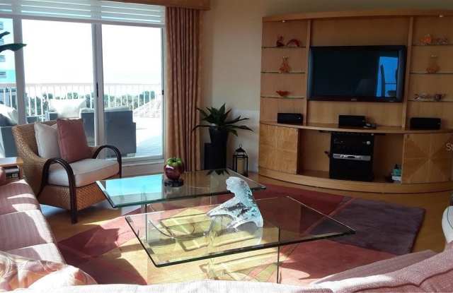 455 LONGBOAT CLUB ROAD