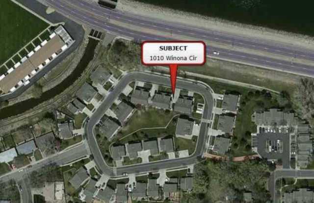 1010 Winona Circle