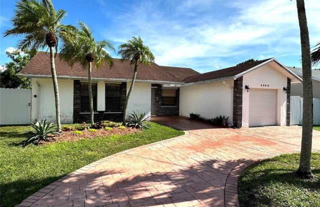 4940 NW 92nd Ave - 4940 Northwest 92nd Avenue, Sunrise, FL 33351