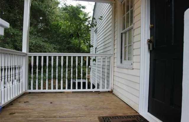 737 Sunnybrook Drive