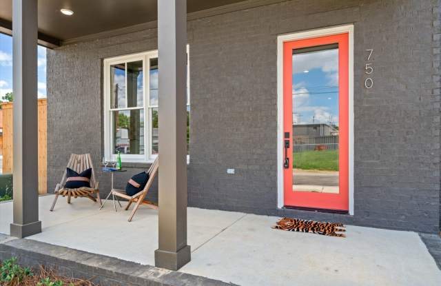 3 bedroom, 3 bath in midtown built in 2023